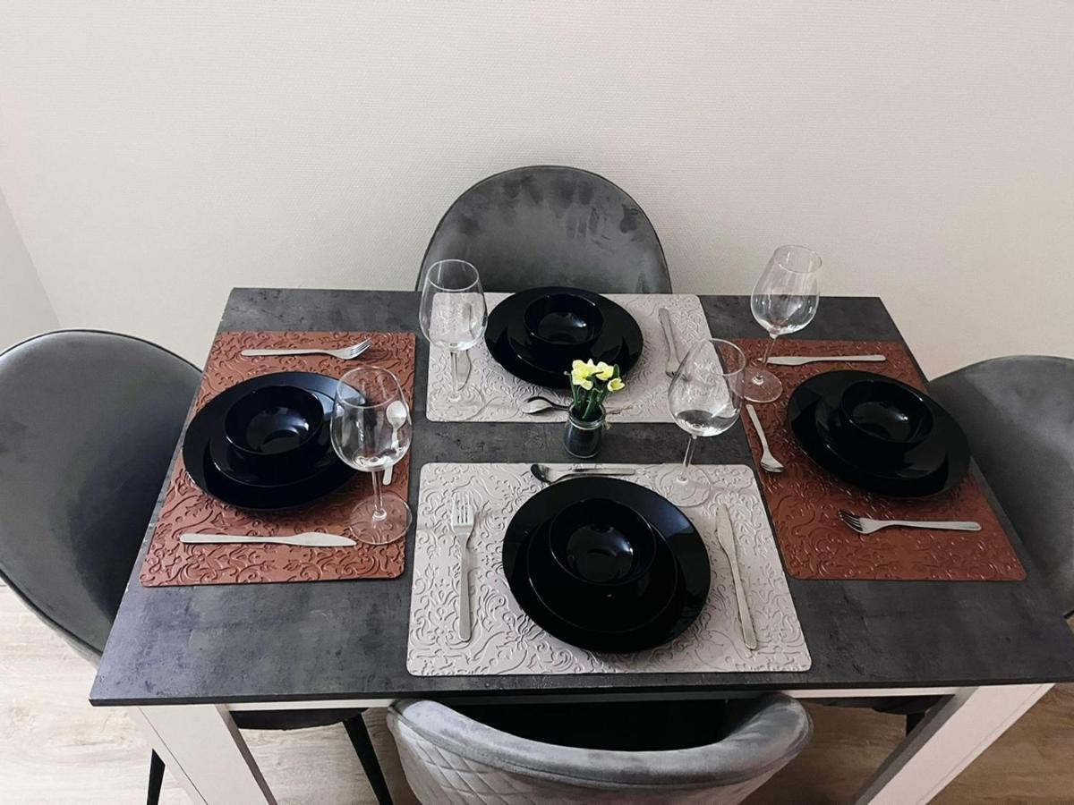 Logement Entier Chambre+Salon + Jardin & Terrasse 雷祖里 外观 照片